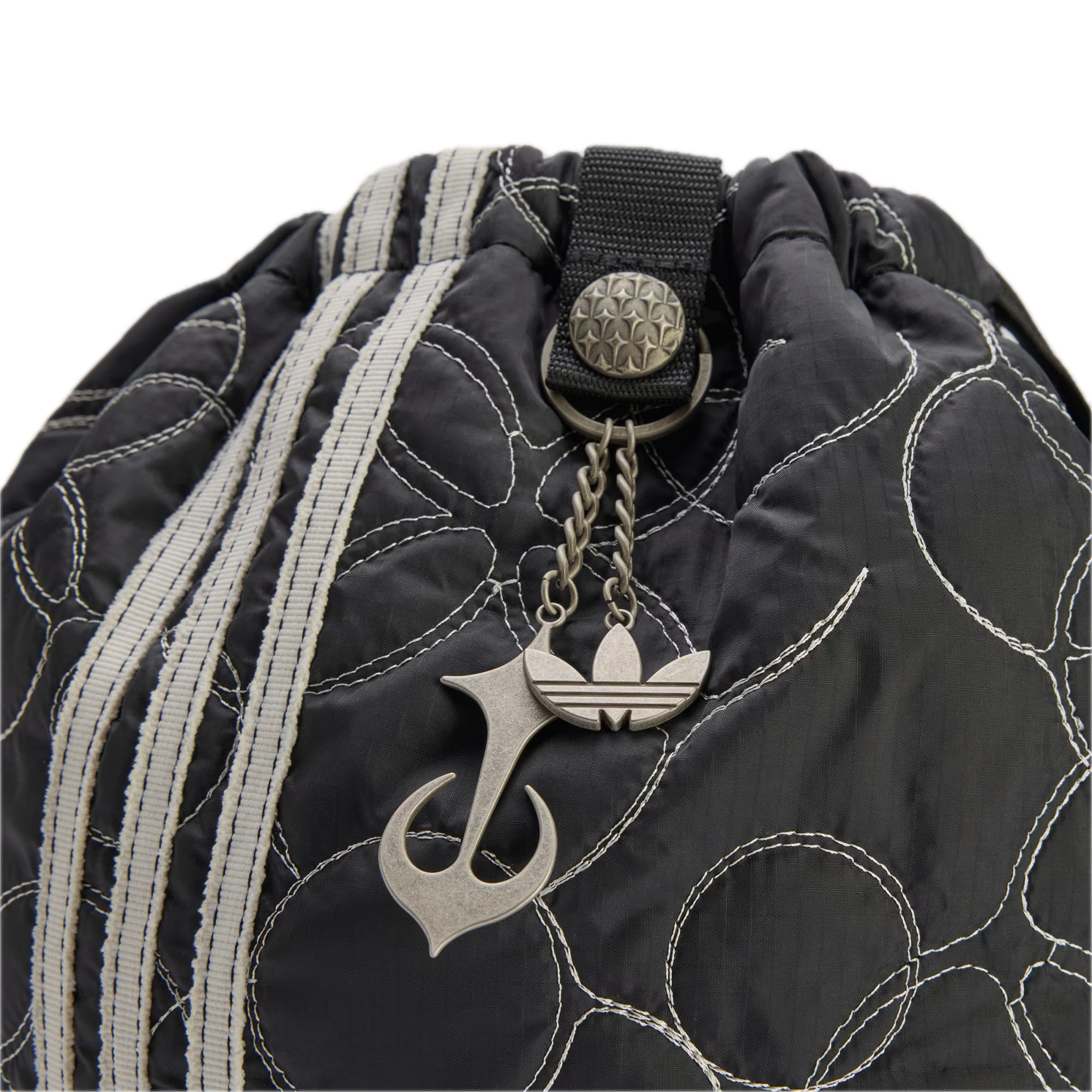 Adidas x Thug Club Gepolsterte Tasche Schwarz