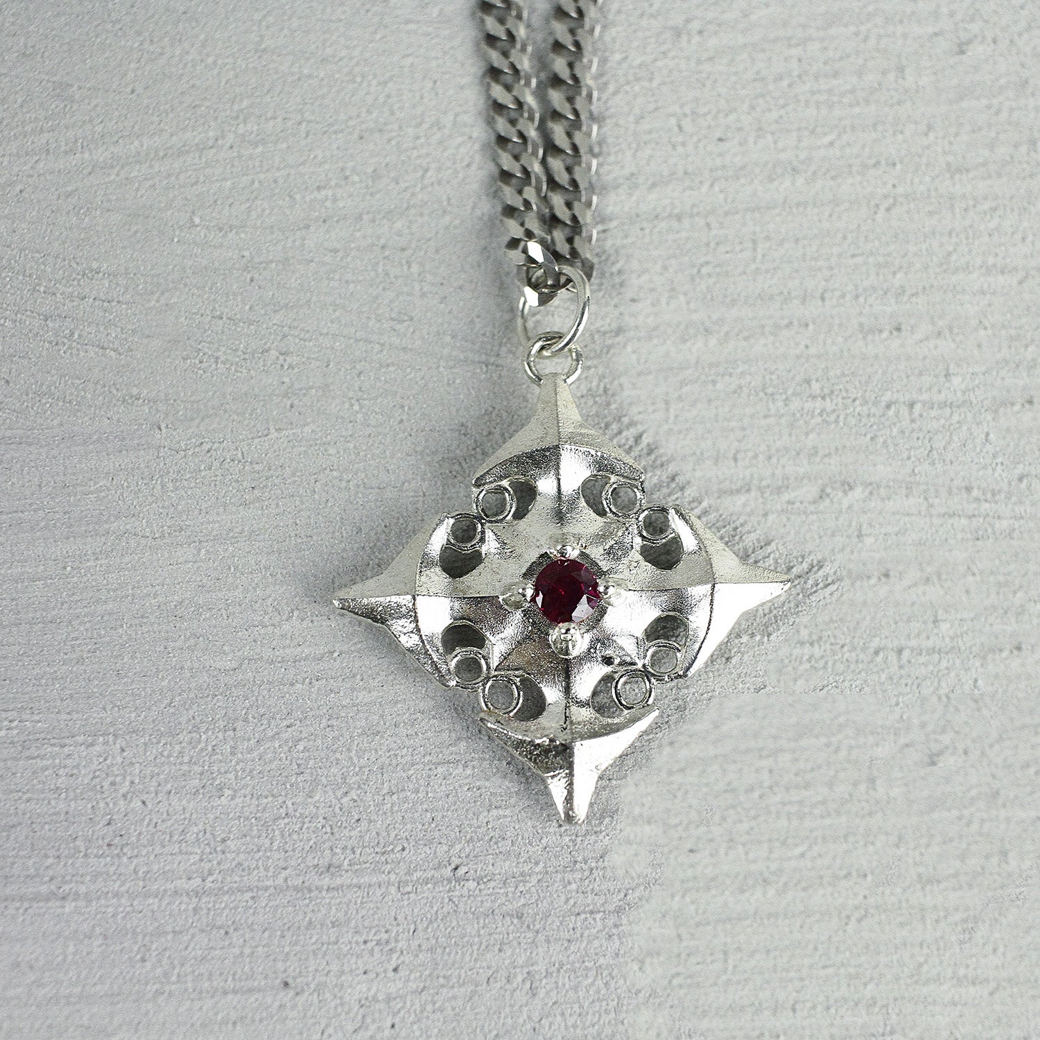 KARONT Alchemyst Amulet