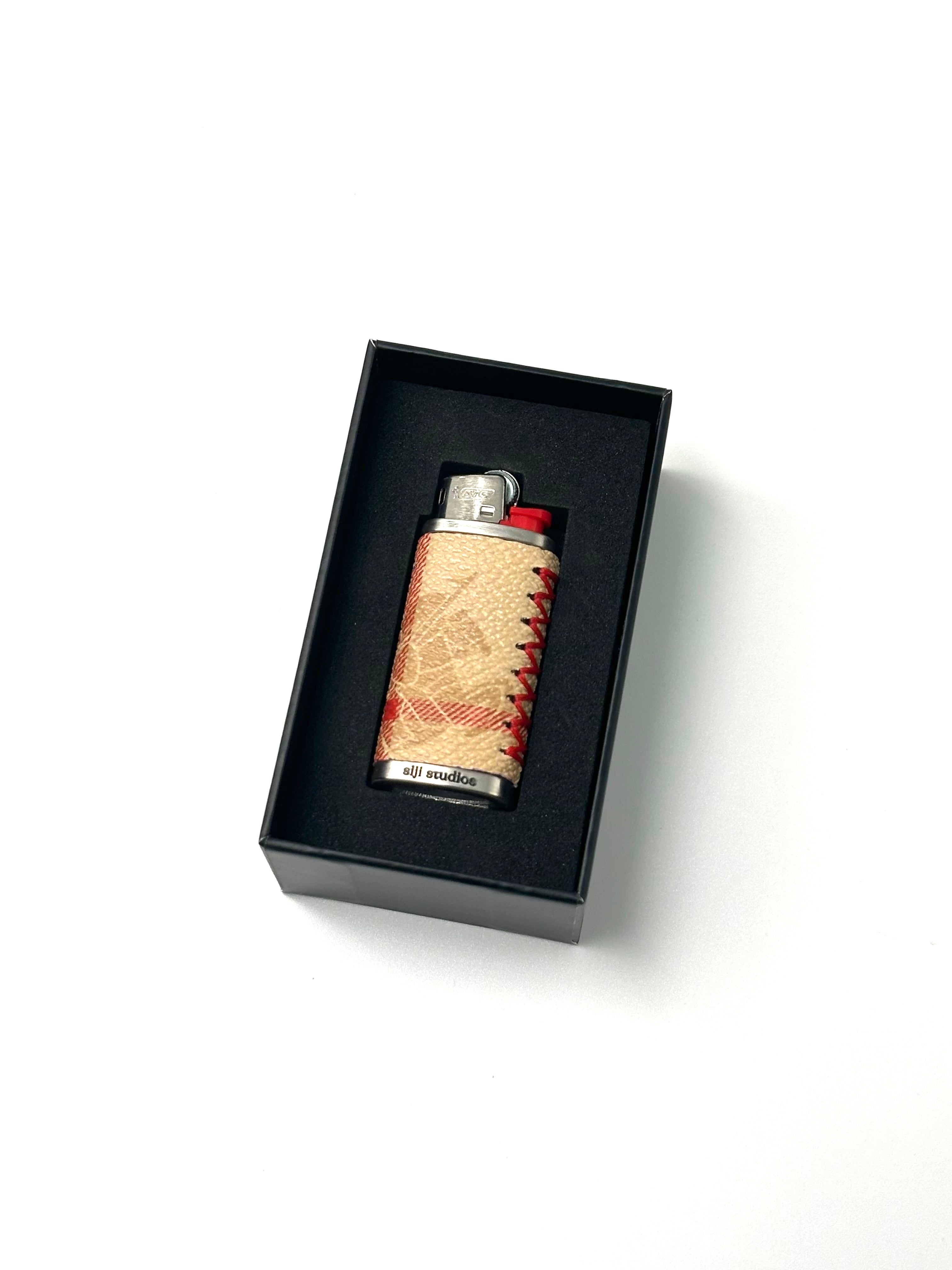 SIJI Custom Lighter Burberry