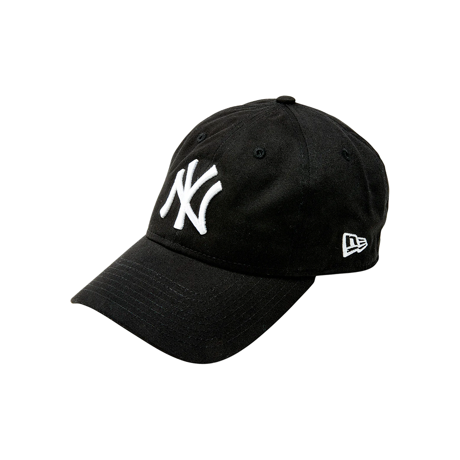 MoMA NY Yankees Adjustable Baseball Cap Black