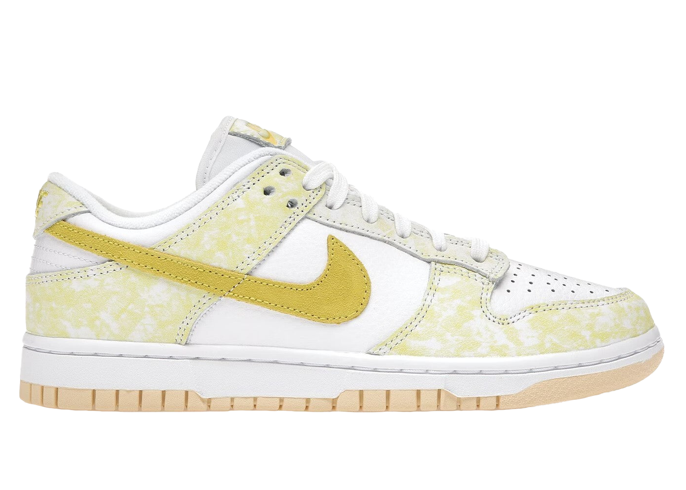 Nike Dunk Low Yellow Strike (W)
