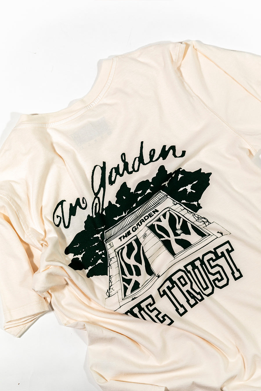 THE GARDEN Trust Beige Tee