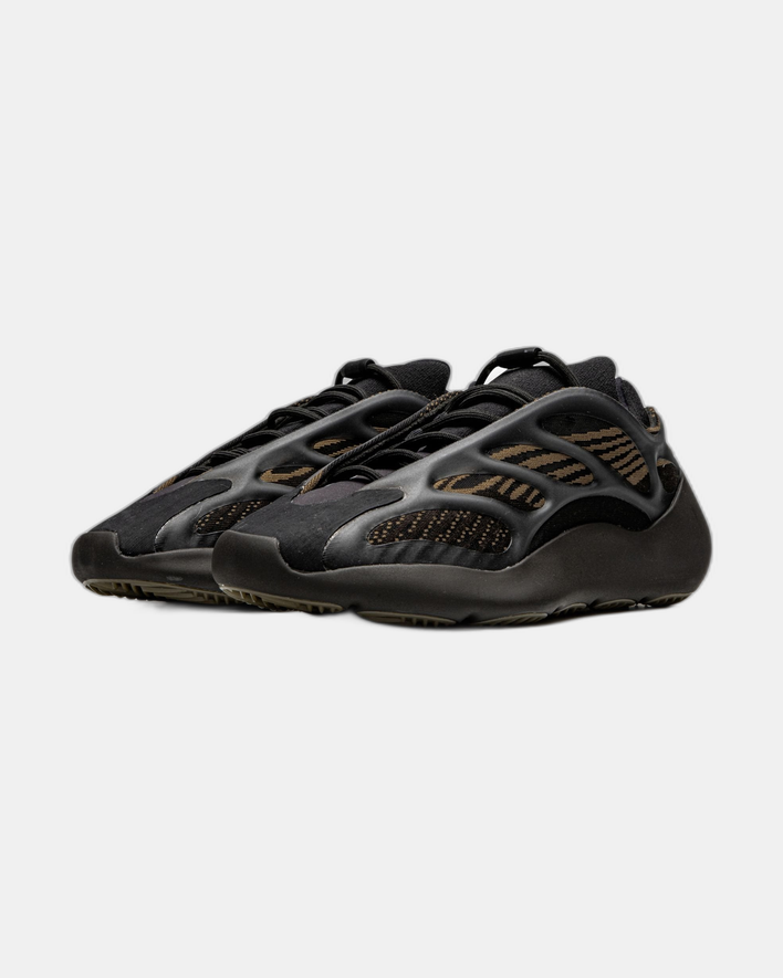 adidas Yeezy 700 V3 Clay Brown