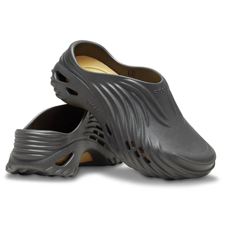 Crocs Echo Wave Clog Schwarzer Sand