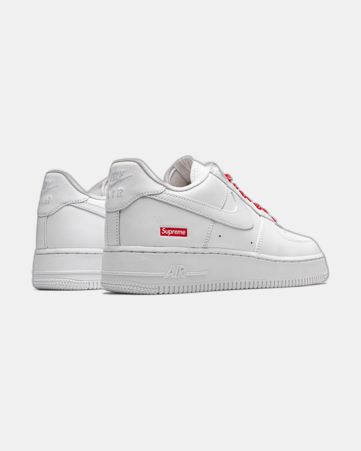 Nike Air Force 1 Low Supreme Weiß