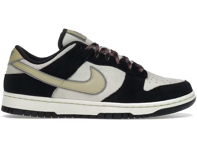Nike Dunk Low LX Schwarz Wildleder Team Gold (Damen)