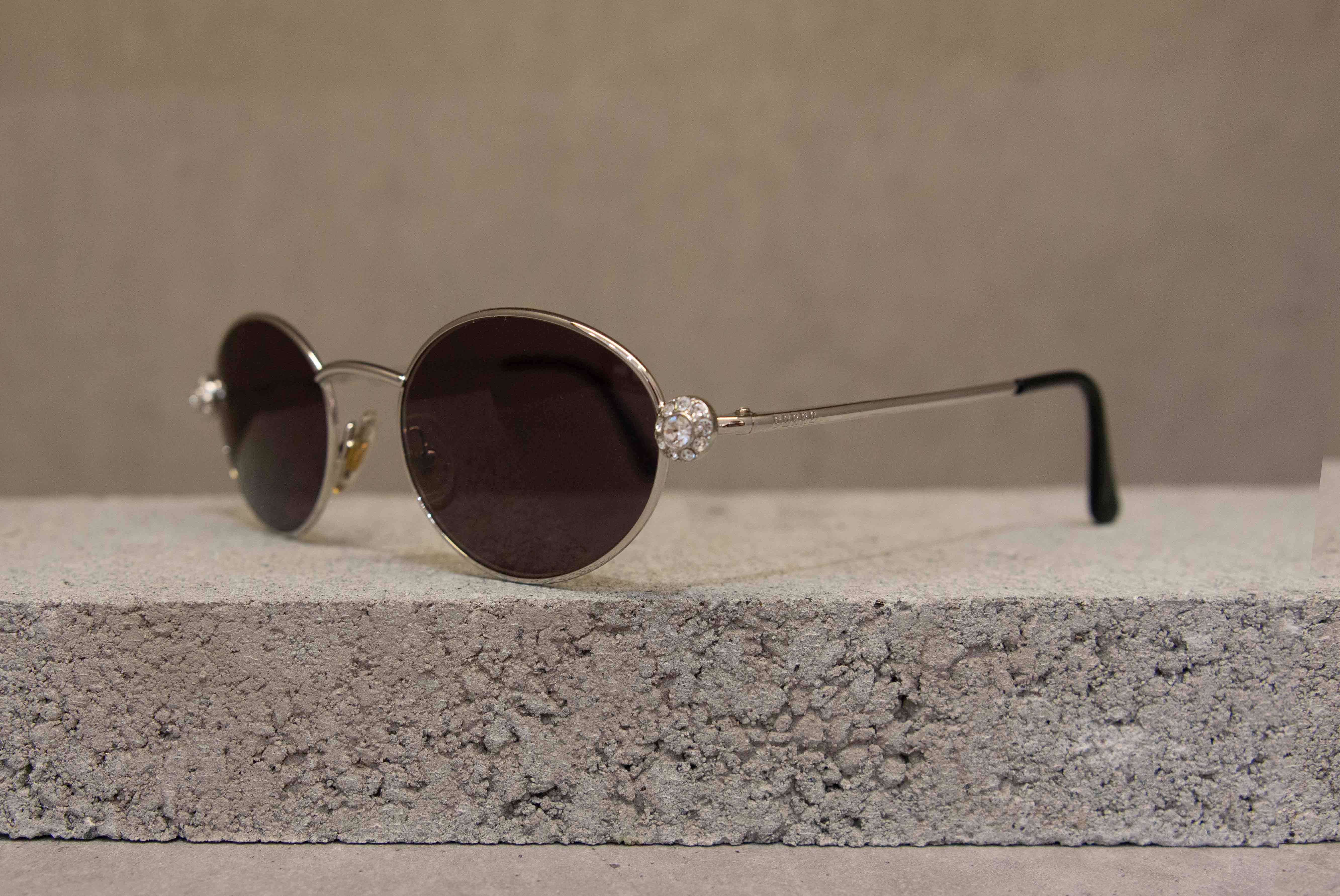 TVT 35 Gianfrance Ferre Black Solid THE GARDEN
