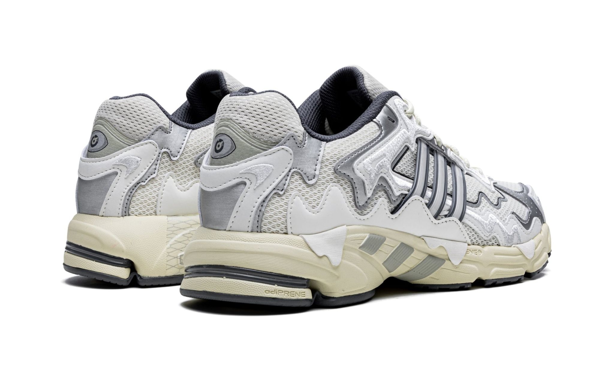 ADIDAS RESPONSE CL BAD BUNNY – The Garden - Main Image