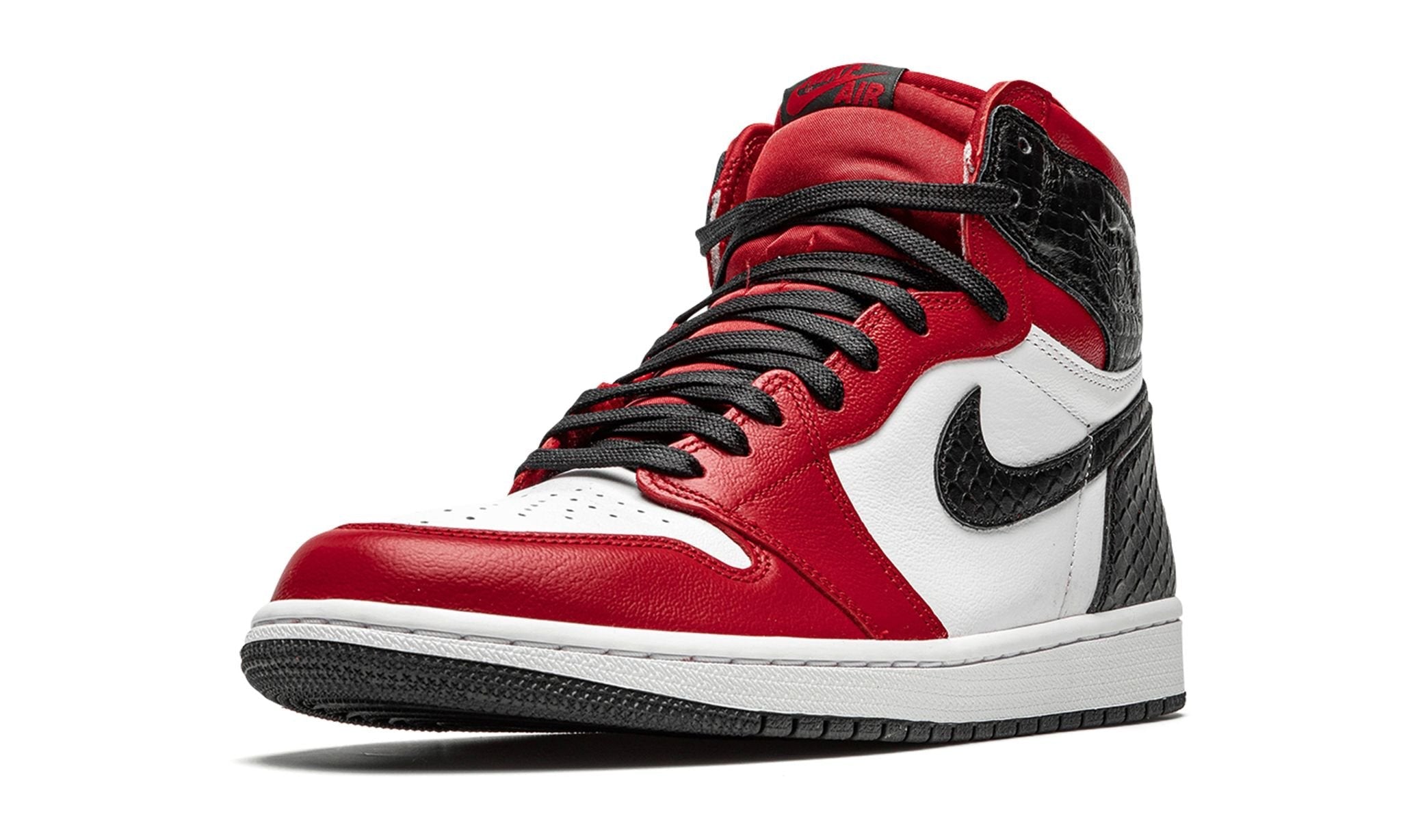 Jordan 1 Retro High Satin Snake Chicago (W)