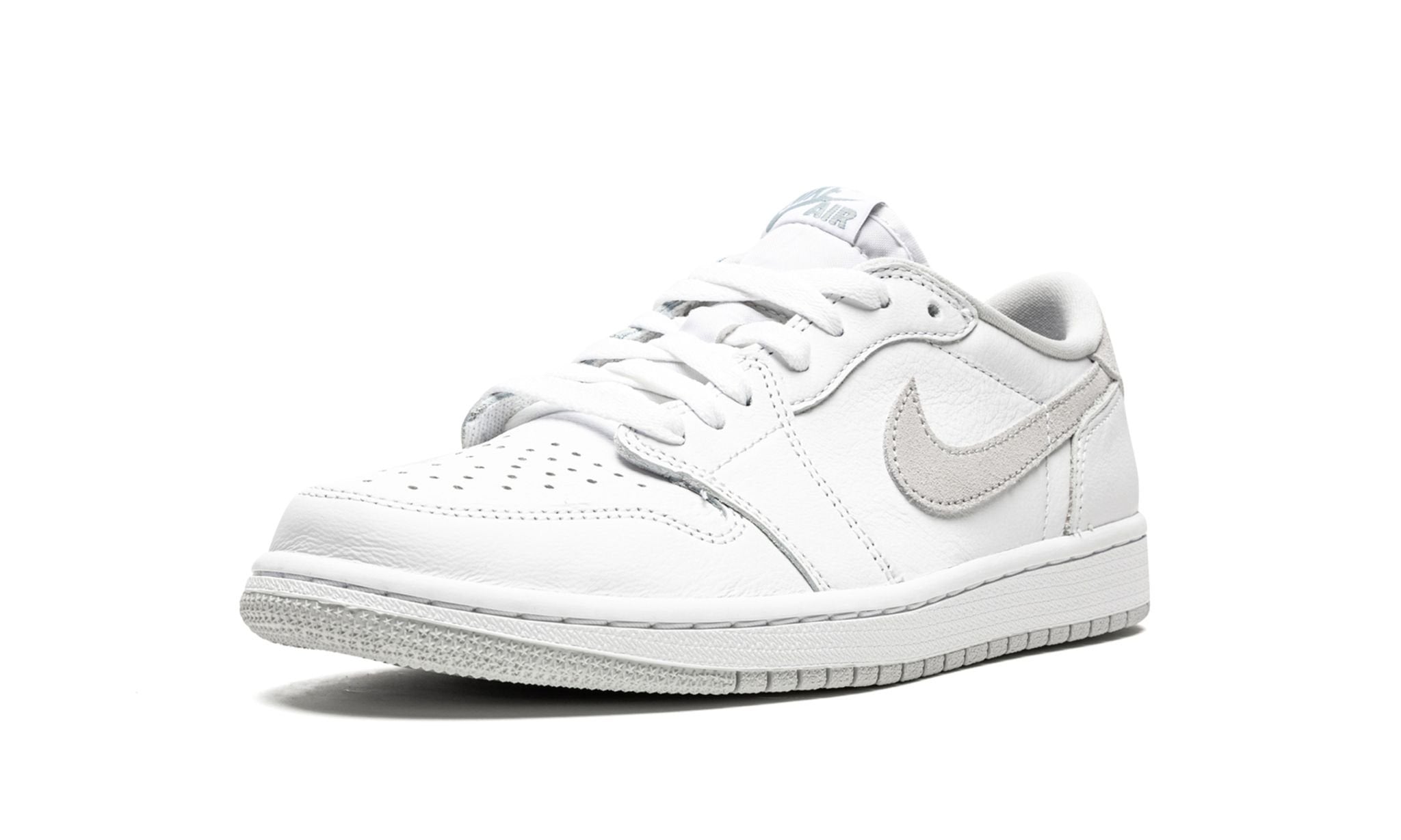 Jordan 1 Low OG Neutral Gray (2021)