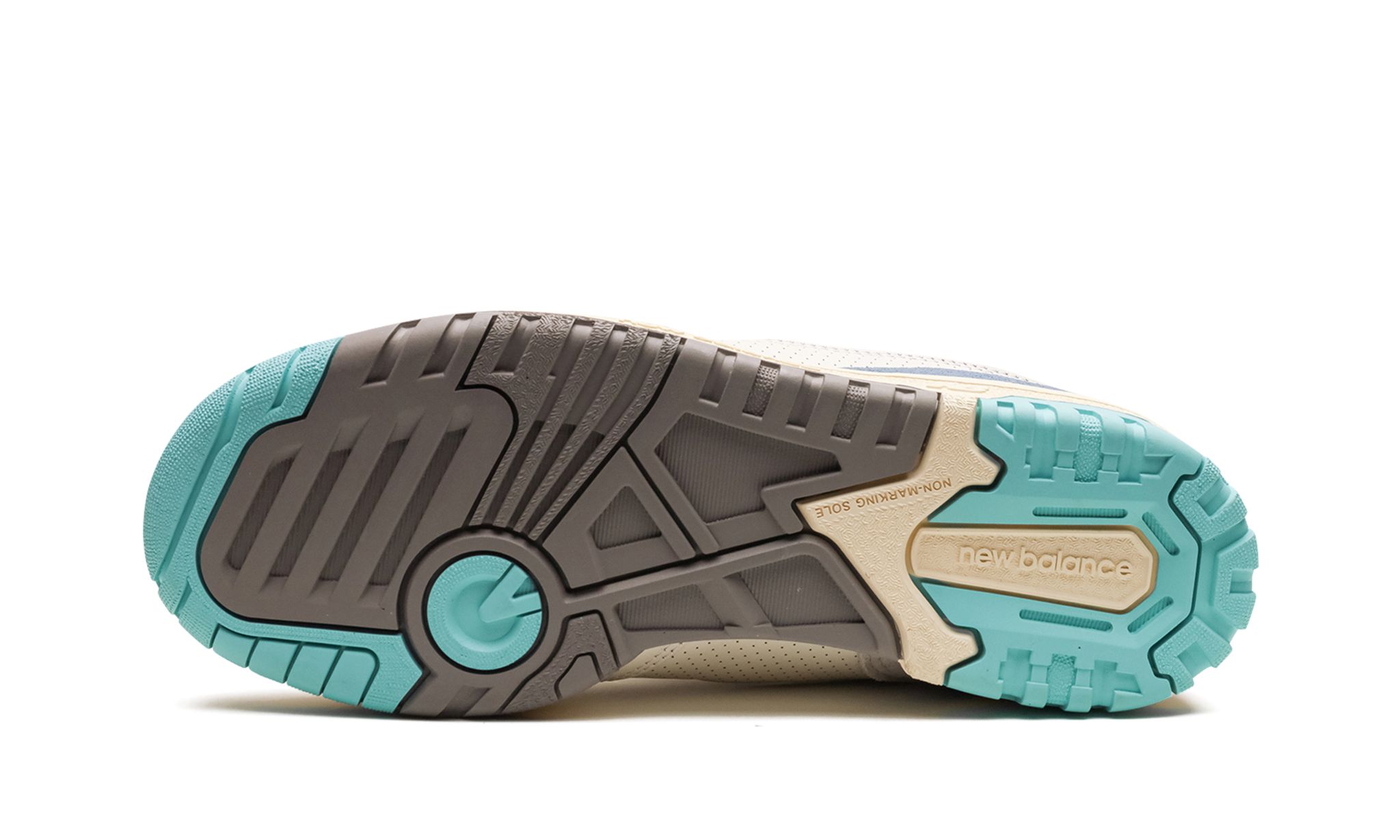 New Balance 550 Sea Salt Yellow