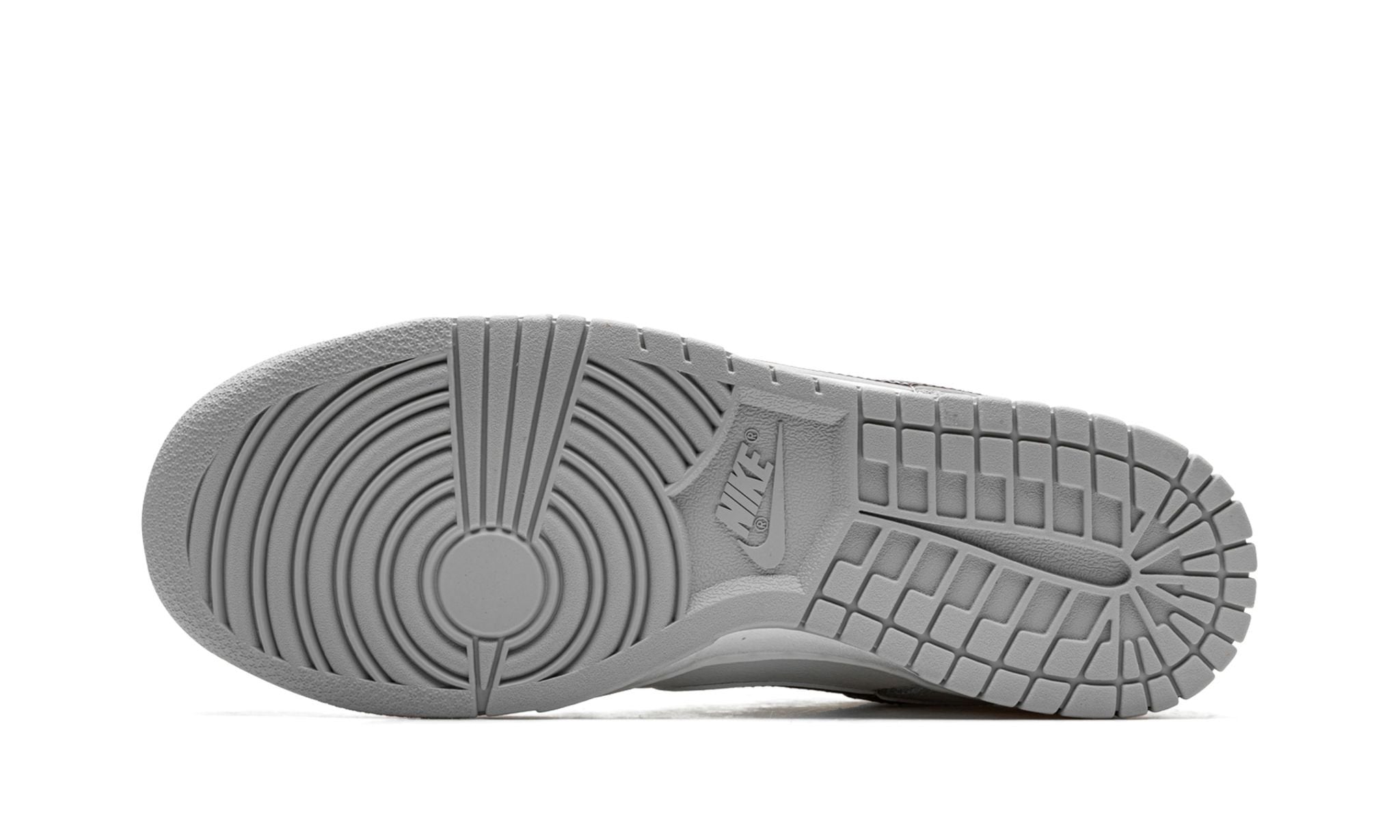 Nike Dunk Low SE Lottery Pack Grey Fog GS