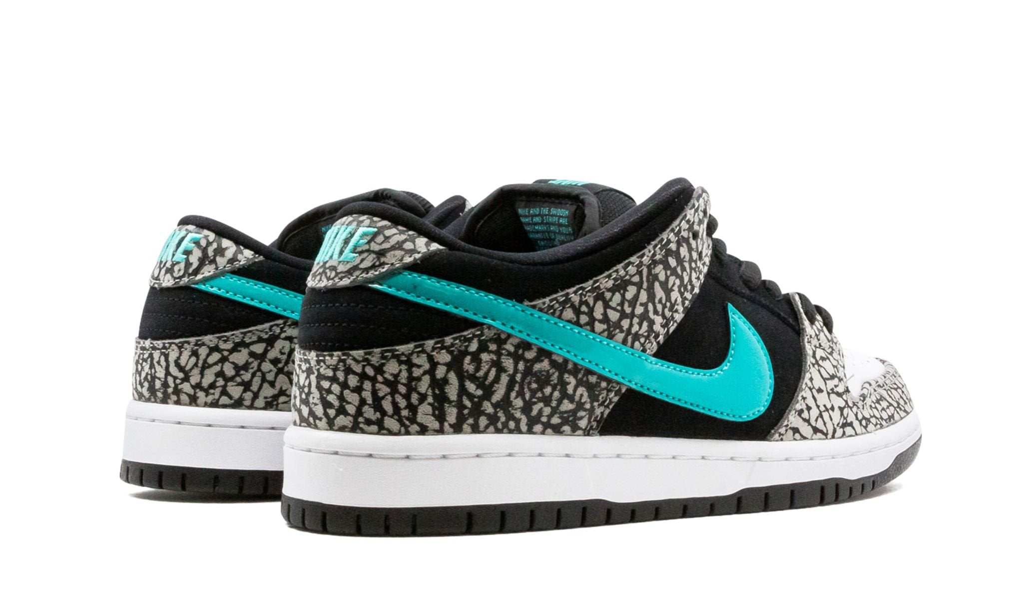 Nike SB Dunk Low atmos Elephant