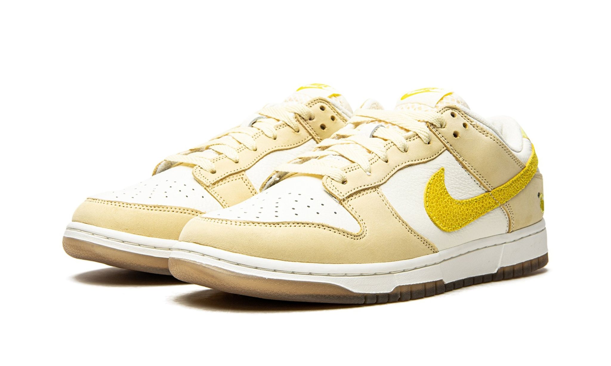 Nike Dunk Low Lemon Drop (W)