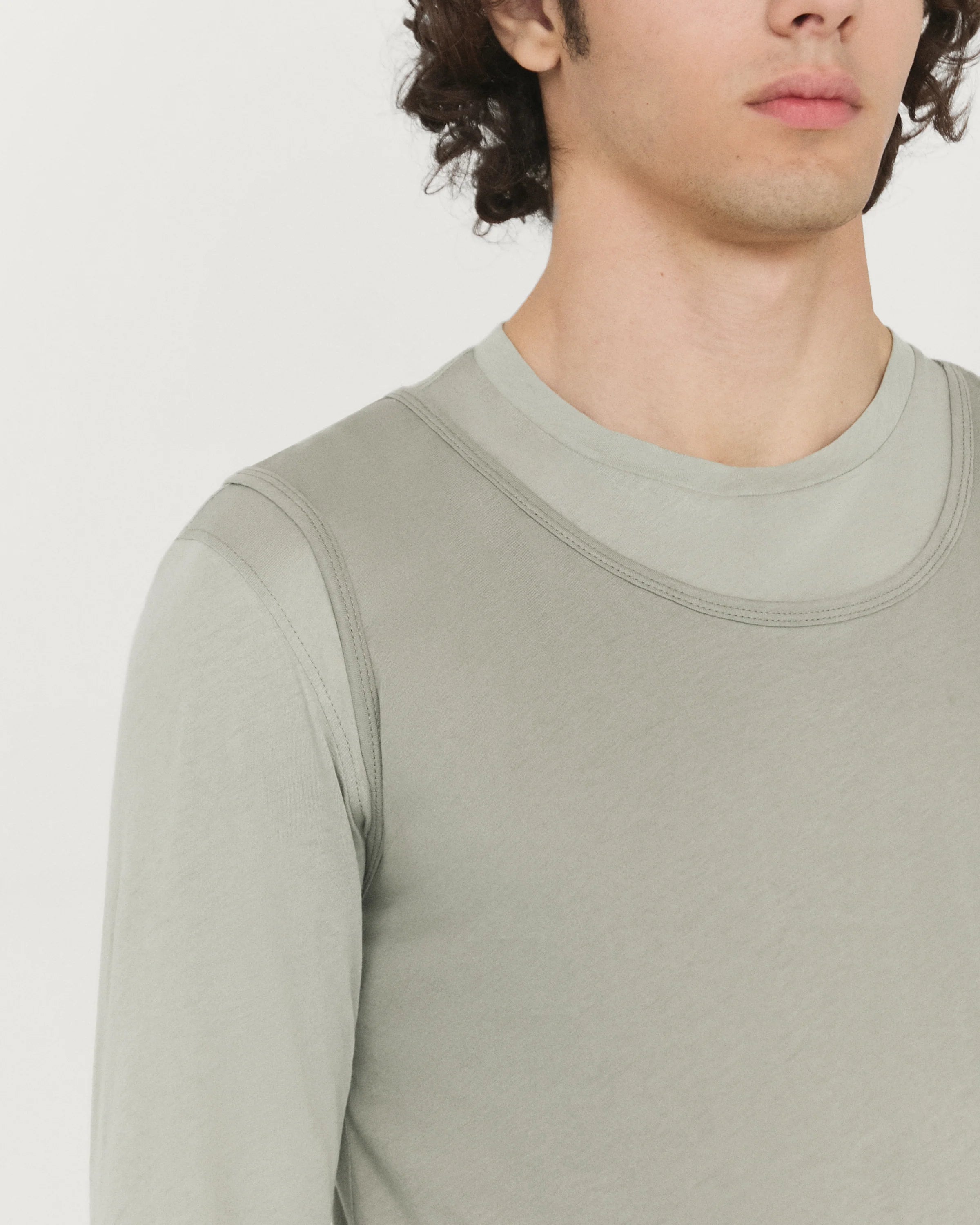 Carrer Doria Double Layer T-Shirt in Mint Gray