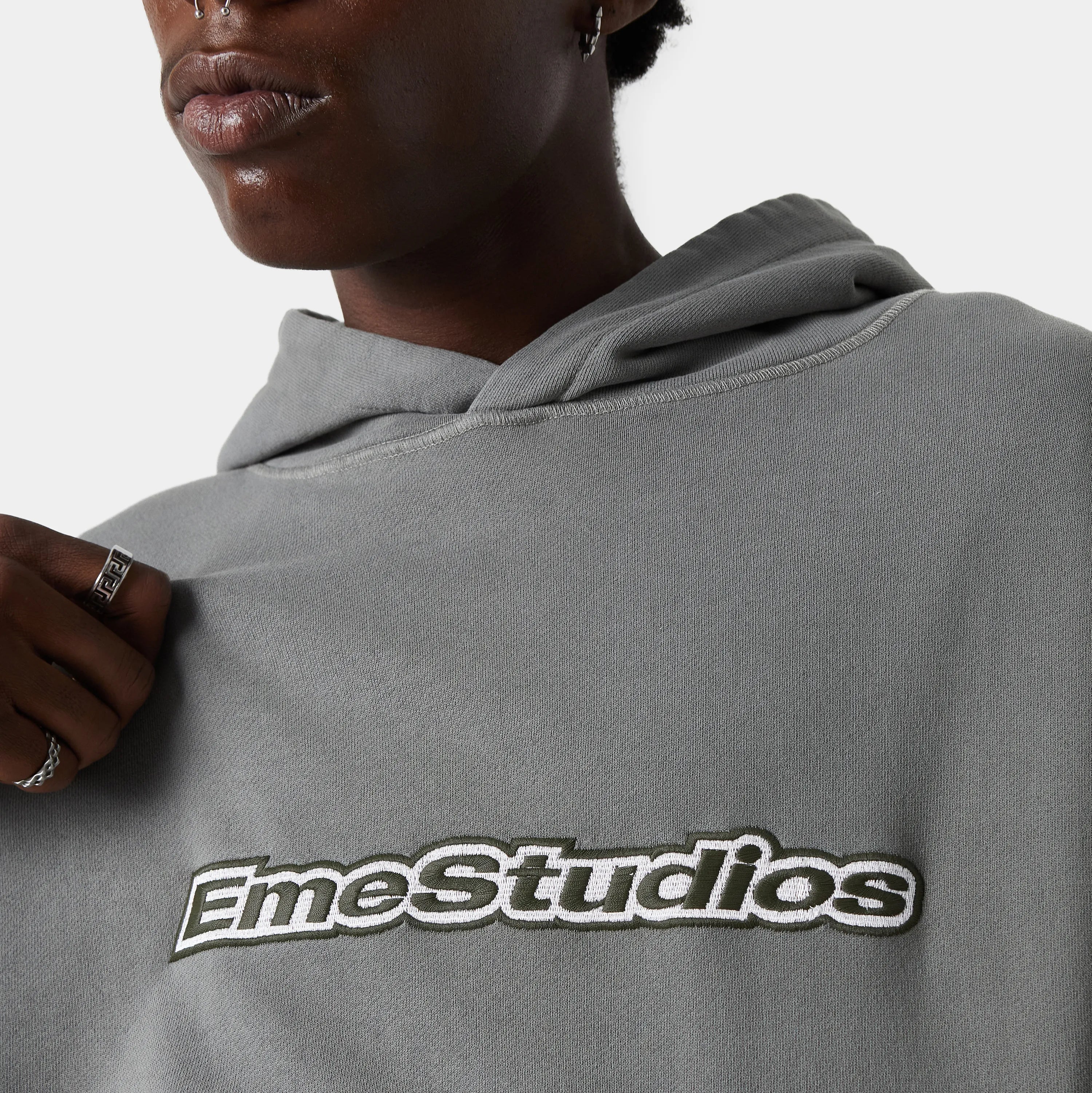 Eme Studios Box Beetle Übergroßer Kapuzenpullover