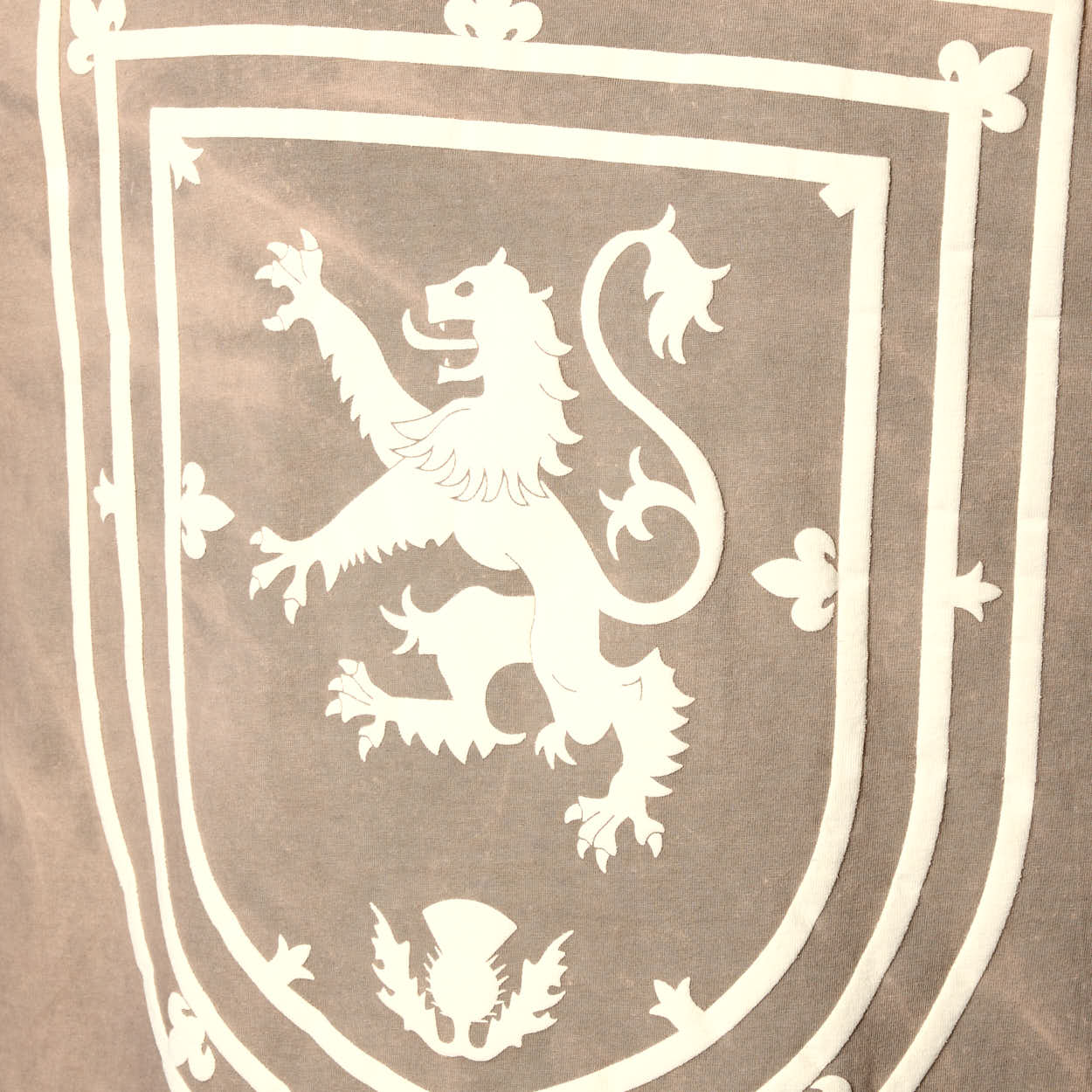 Warburton Crest Old T-Shirt