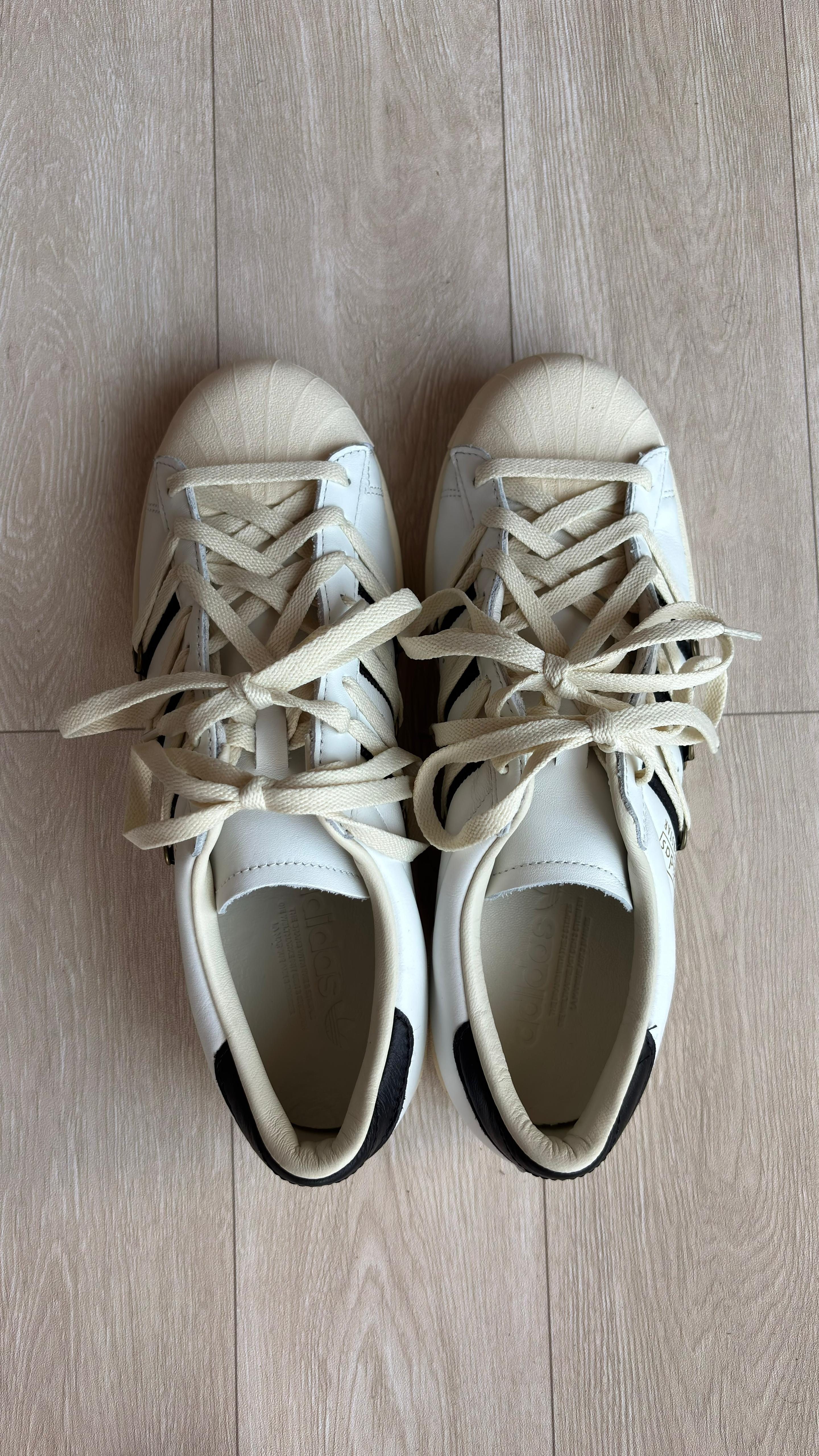 Adidas Superstar Vintage White by MBS