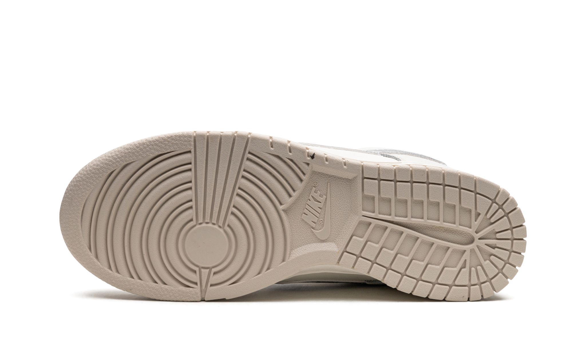 Nike Dunk Low ESS Sail Oxygen Purple (Women&#39;s)